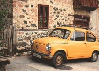 miejskie auto dla kobiety